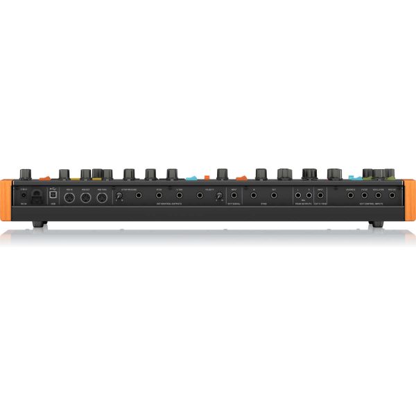 Behringer Poly D - Sintetizador Análogo Planet Music Behringer Poly D - Sintetizador Análogo Planet Music