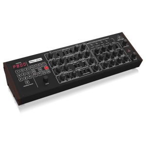 Behringer Pro-800 Sintetizador Análogo Planet Music