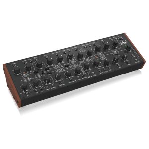 Behringer Kobol ExpanderSintetizador Análogo Planet Music